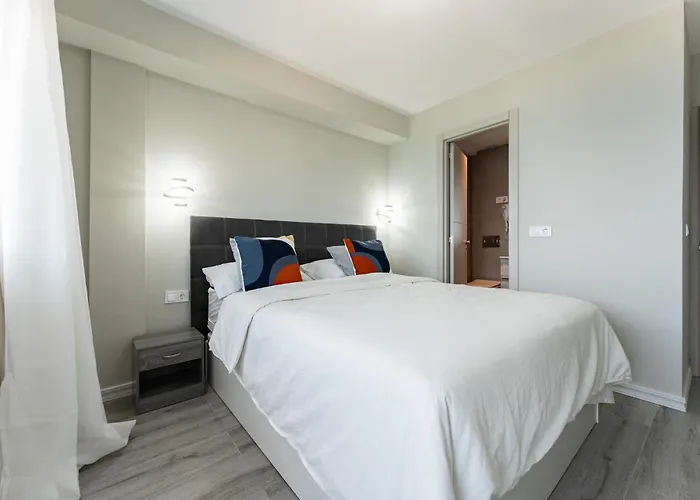 Lägenhet Malagasuite Golden Views Fuengirola