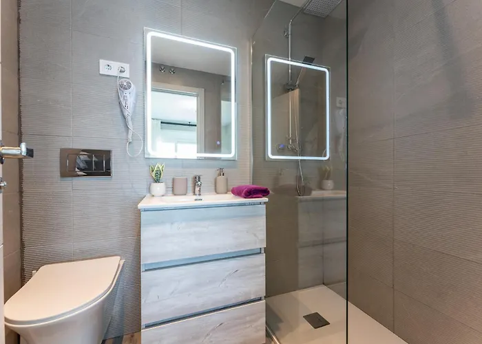 Malagasuite Golden Views Fuengirola