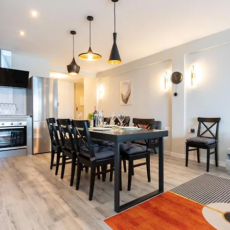 شقة Malagasuite Golden Views