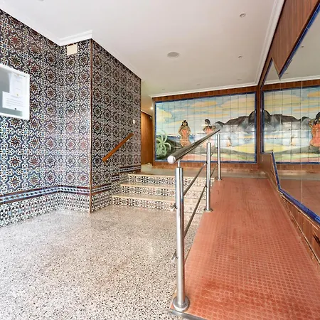 Malagasuite Golden Views Apartment