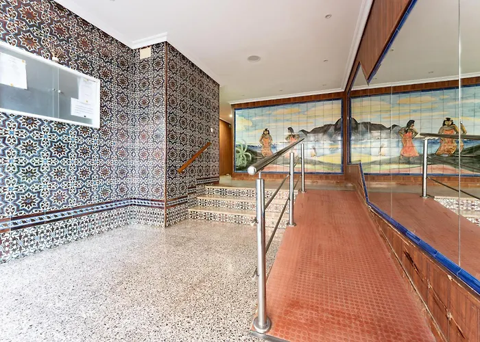 Malagasuite Golden Views アパート